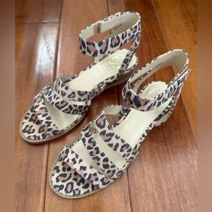 NEW Vince Camuto- Resena in Leopard, size 6.5